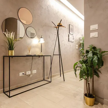 Goito Luxury Apartment, In The Historical Center Апартаменты Болонья