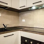 Goito Luxury Apartment, In The Historical Center Apartment *