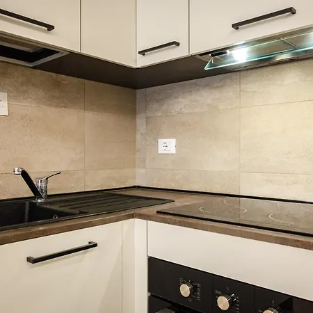 Goito Luxury Apartment, In The Historical Center Apartment *