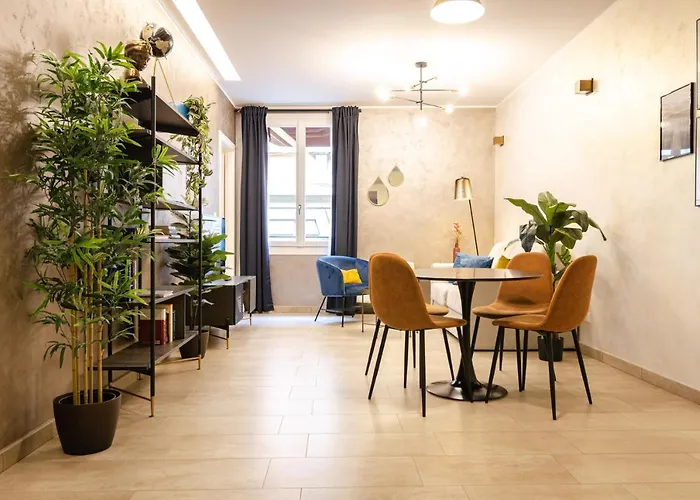 Goito Luxury Apartment, In The Historical Center * 볼로냐