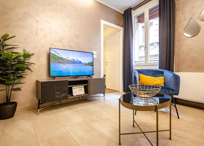 Goito Luxury Apartment, In The Historical Center * 볼로냐