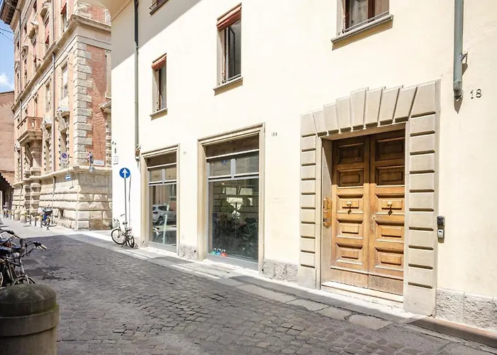 Goito Luxury Apartment, In The Historical Center