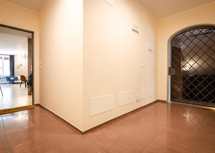 아파트 Goito Luxury Apartment, In The Historical Center *