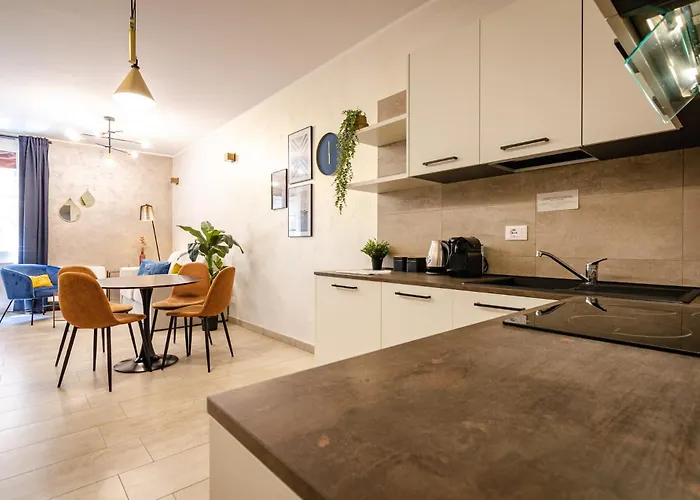 Goito Luxury Apartment, In The Historical Center *